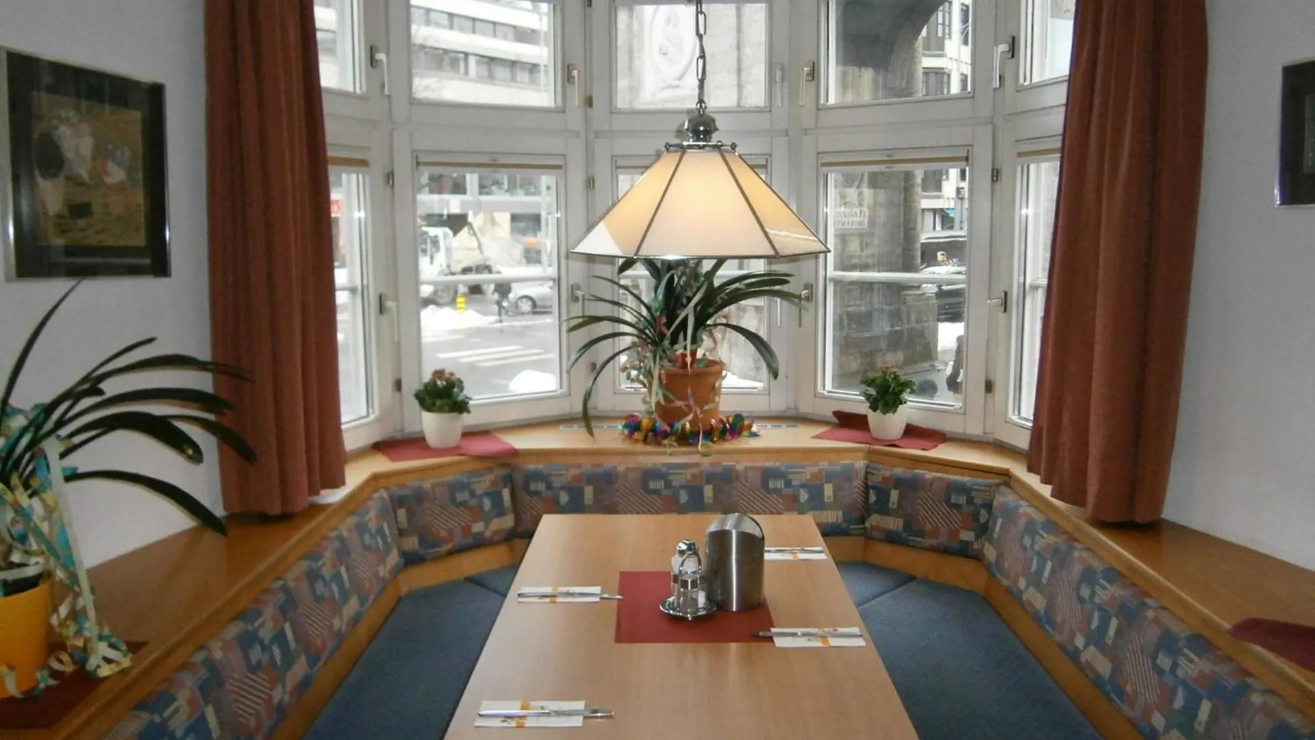 ***  Hotel Goldene Krone Innsbruck Austria
